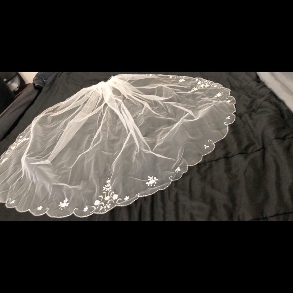 Ivory beaded veil